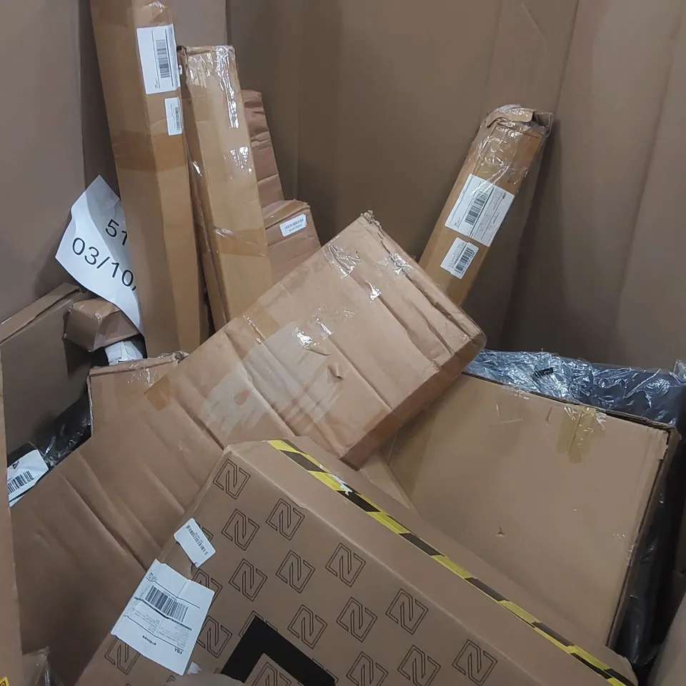 PALLET OF ASSORTED ITEMS INCLUDING: DEMOLITION HAMMER, TUBE BENDER, MATTRESS ECT