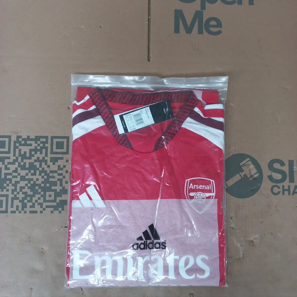 BAGGED ADIDAS ARSENAL FOOTBALL JERSEY IN RED SIZE 4XL