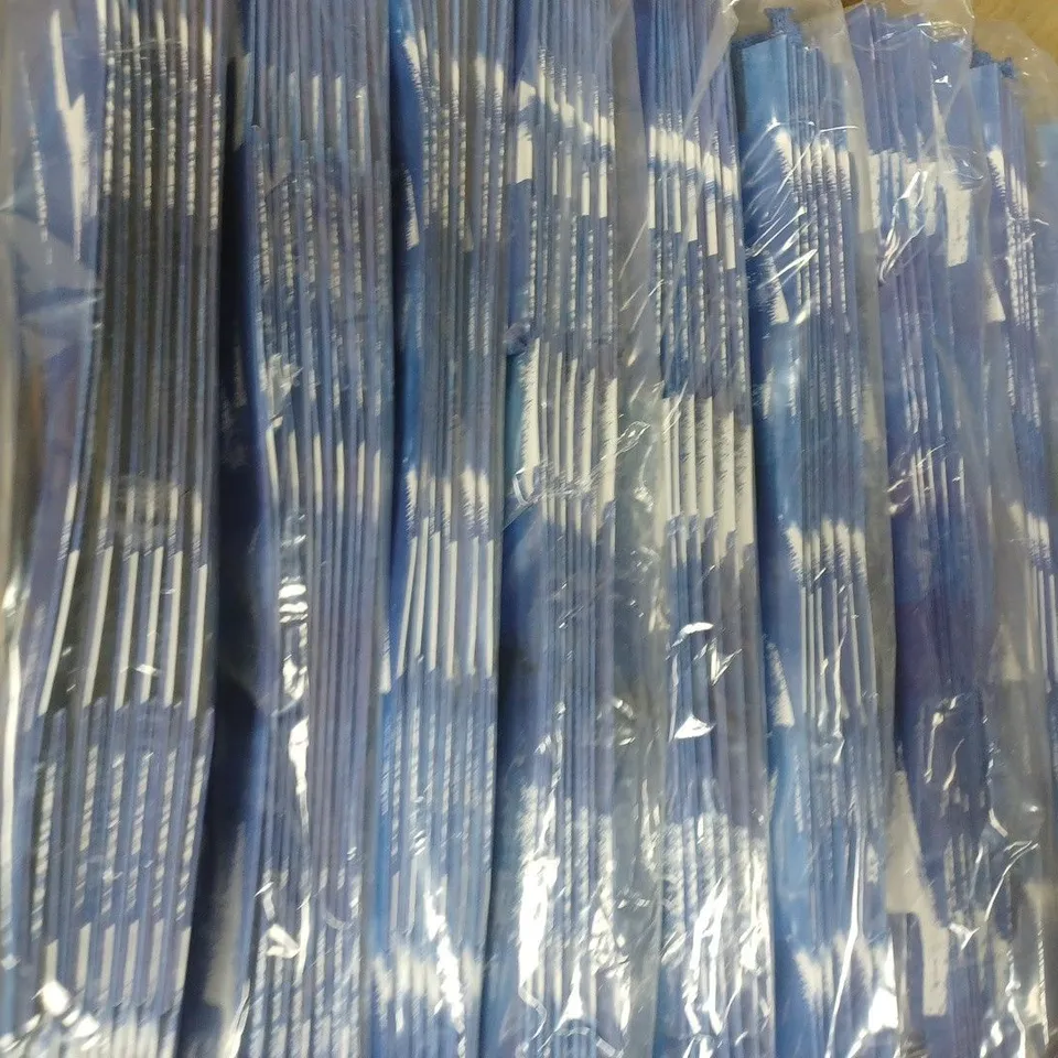 BOX OF APPROXIMATELY 10 PACKS OF FATHER'S DAY BAGS (6 BAGS PER PACK)