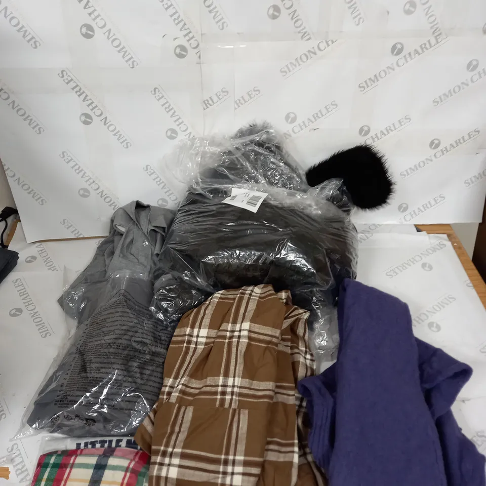 LARGE BOX OF ASSORTED CLOTHING ITEMS IN VARIOUS COLOURS AND SIZES INCLUDING TROUSERS , TOPS AND JUMPERS 