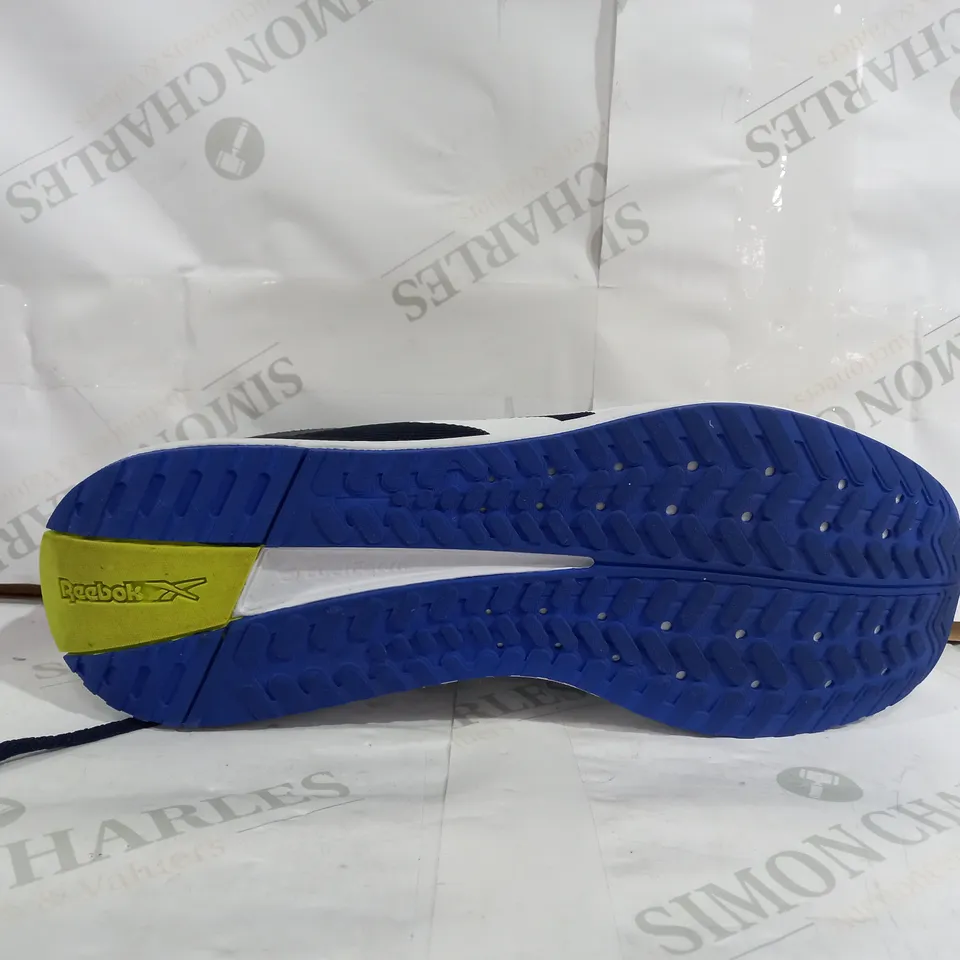PAIR OF REEBOX ENERGEN RUN 2.0 IN NAZY & WHITE & BLUE - UK SIZE 11