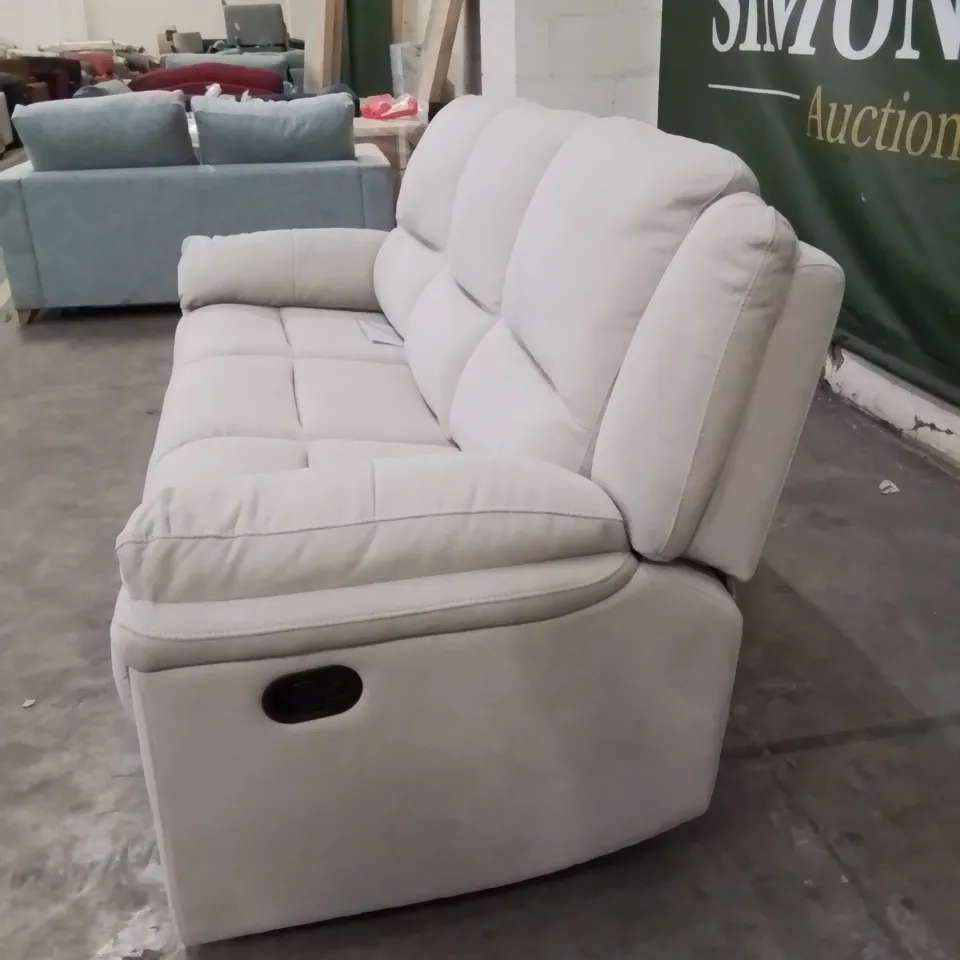QUALITY DESIGNER LIGHT GREY FABRIC UPHOLSTERED 3 SEATER MANUAL RECLINING SOFA 