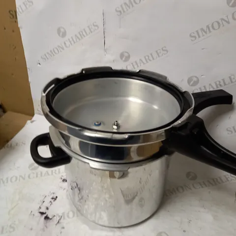 PRESTIGE HIGH DOME PRESSURE COOKER