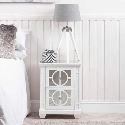 BRAND NEW BOXED TORI MIRRORED WHITE WOOD 2 DRAWER BEDSIDE CHEST