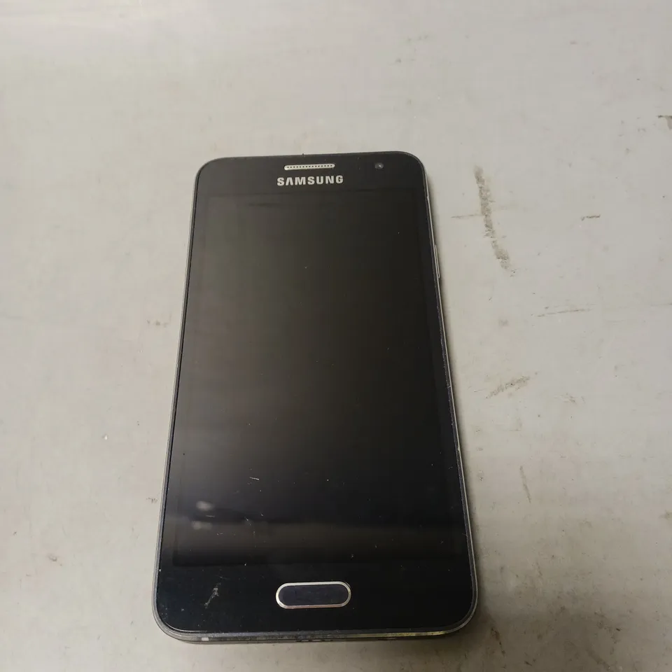 SAMSUNG GALAXY A3 SMARTPHONE 