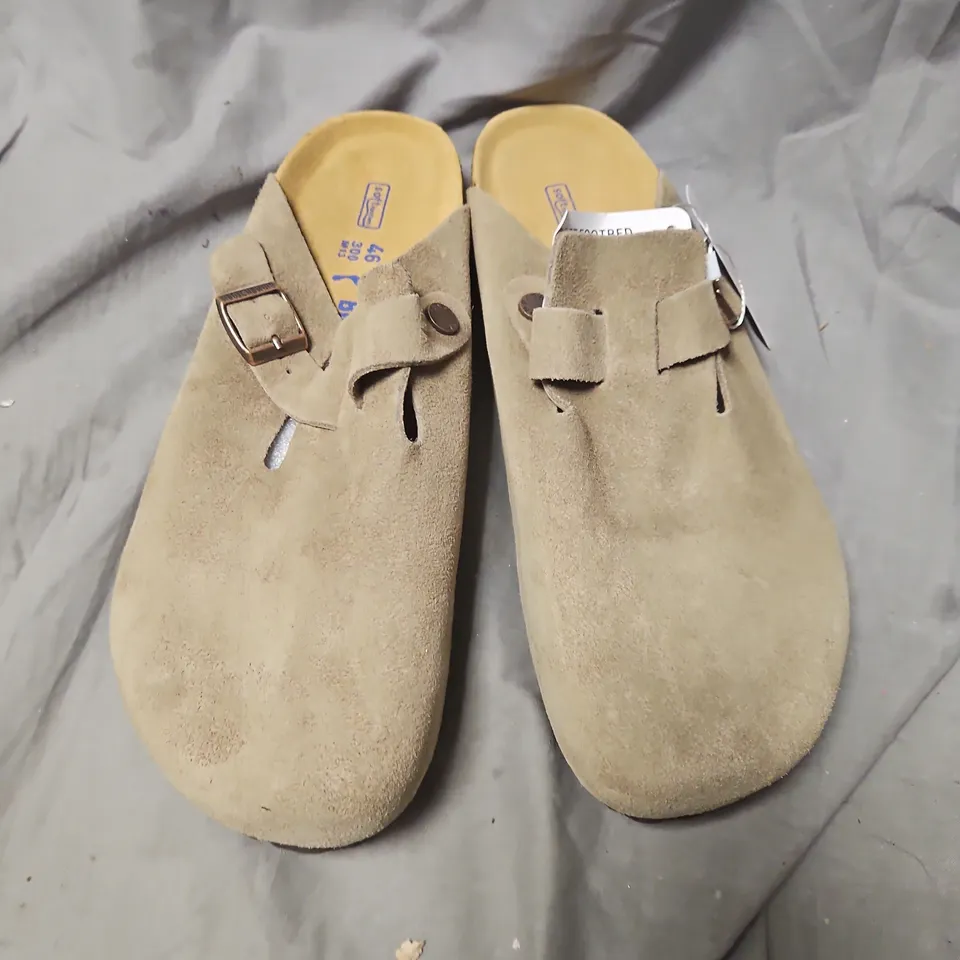 BIRKENSTOCK BOSTON BS TAUPE SUEDE CLOGS – MEN'S FOOTWEAR (EU 46)