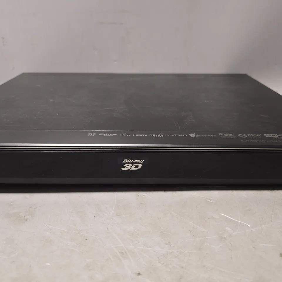 LG BLU RAY 3D HARD DISK DRIVE  HR600