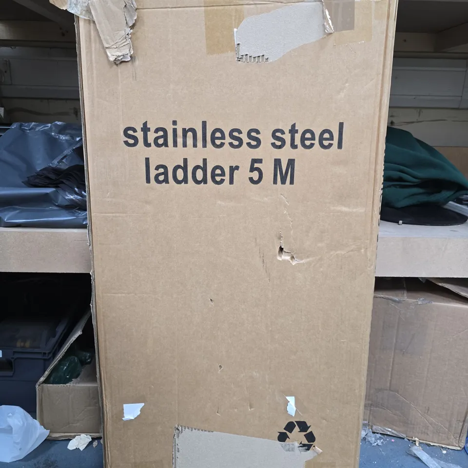 STAINLESS STEEL LADDER 5M – BOXED