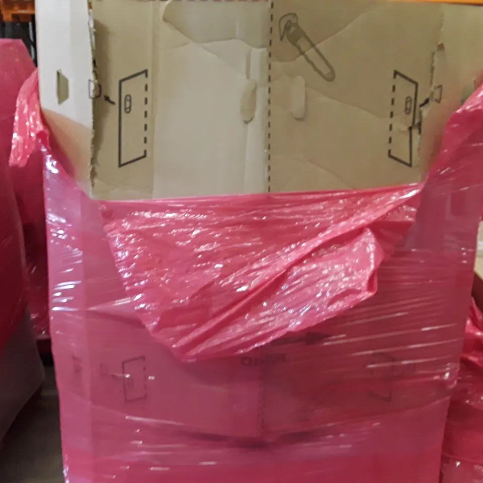 PALLET TO CONTAIN AN ASSORTMENT OF HOUSEHOLD ITEMS TO INCLUDE RUGS, BAGS, KIDS SCOOTER AND SLEEPING PADS ECT