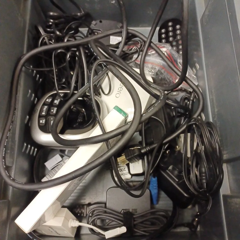 BOX TO CONTAIN APPROX. 15 X ASSORTED TECH PRODUCTS. INCLUDES HOME PHONE, PC COOLING FAN, WI-FI BOXES, CABLES ETC 