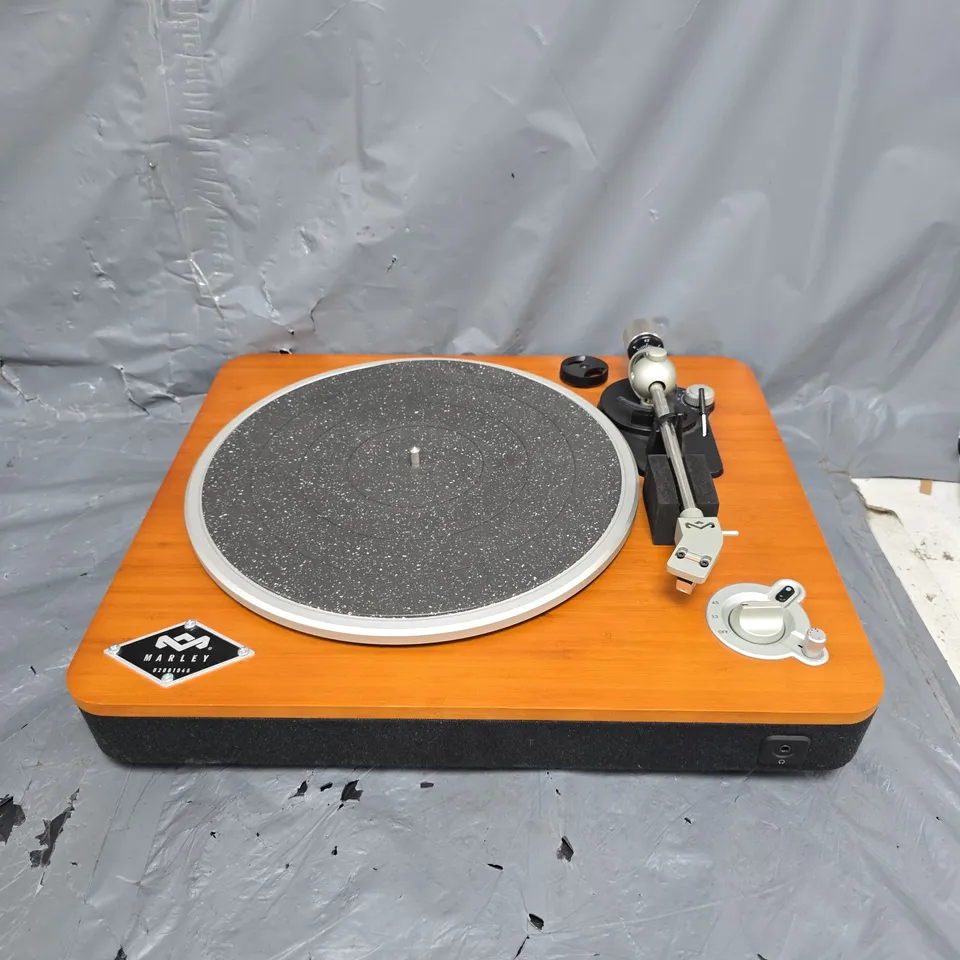 BOXED MARLEY SIMMER DOWN WIRELESS TURNTABLE 