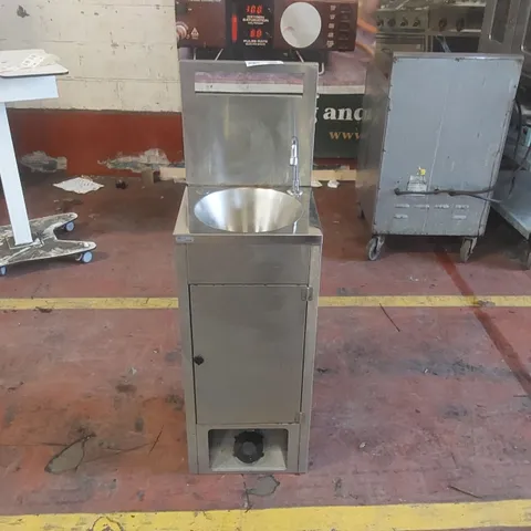 VOGUE MOBILE HAND WASH STATION