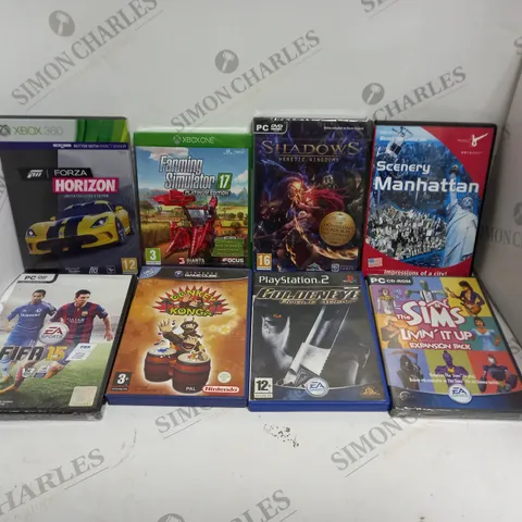 APPROXIMATELY 30 ASSORTED VIDEOS GAMES TO INCLUDE FORZA HORIZON, GOLDEN EYE ROUGE AGENT, FARMING SIMULATOR 17 ETC