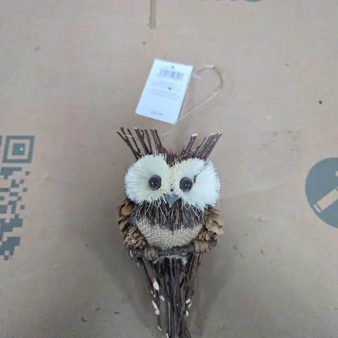 BOX OF APPROXIMATELY 12 GISELA GRAHAM OWL HANGING TREE DECORATIONS