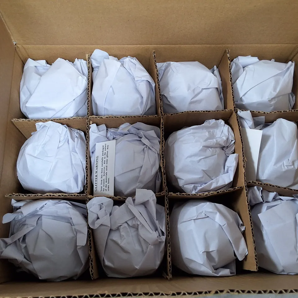 SET OF 12 GISELA GRAHAM POLAR BEAR THEMED BLUE BAUBLES