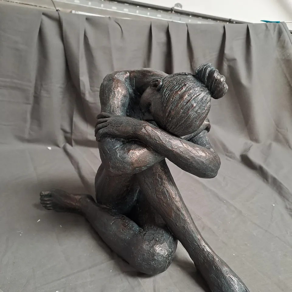 BOXED OUTLET MY GARDEN STORIES AGED BRONZE EFFECT FEMALE SCULPTURE