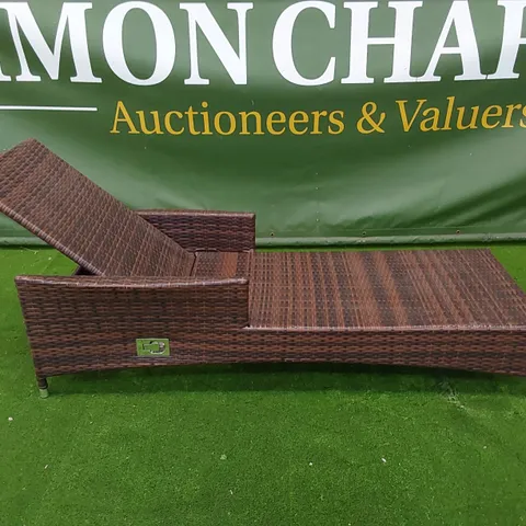 DESIGNER MANUAL ADJUSTABLE SUNLOUNGER IN CHOCOLATE MIX RATTAN