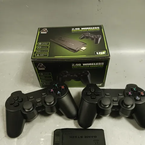 BOXED GAME 2.4G WIRELESS CONTROLLER GAMING PADS