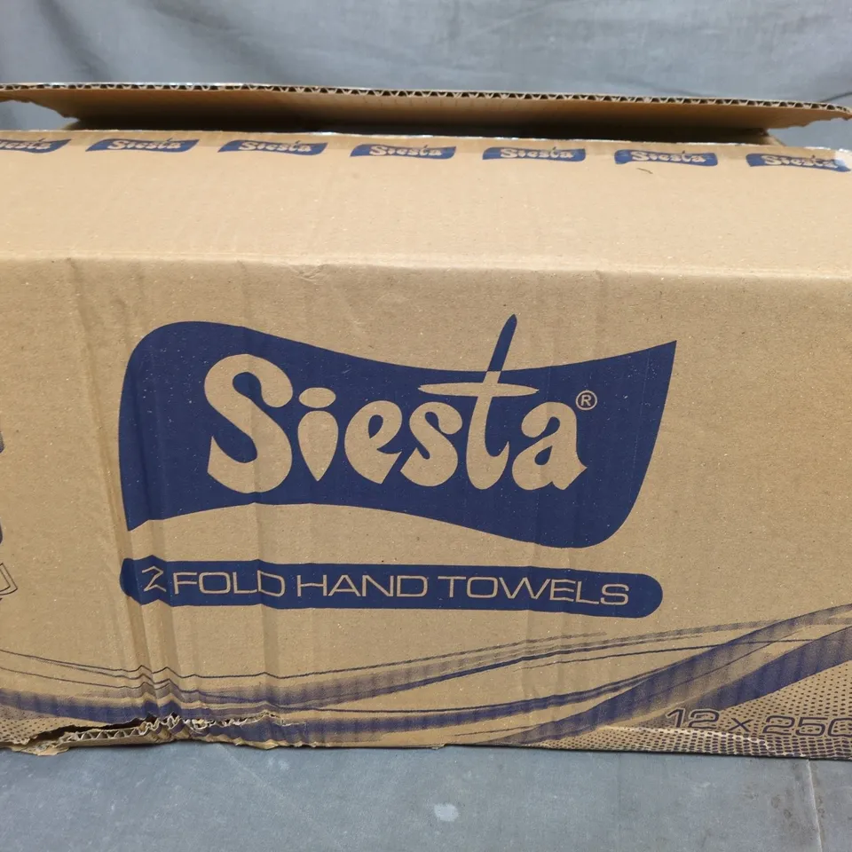 SIESTA TWO-FOLD HAND TOWELS – BOXED (12 X 250)