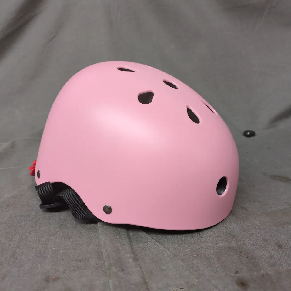 UNBRANDED KID'S PROTECTIVE BICYCLE HELMET IN PINK SIZE SMALL