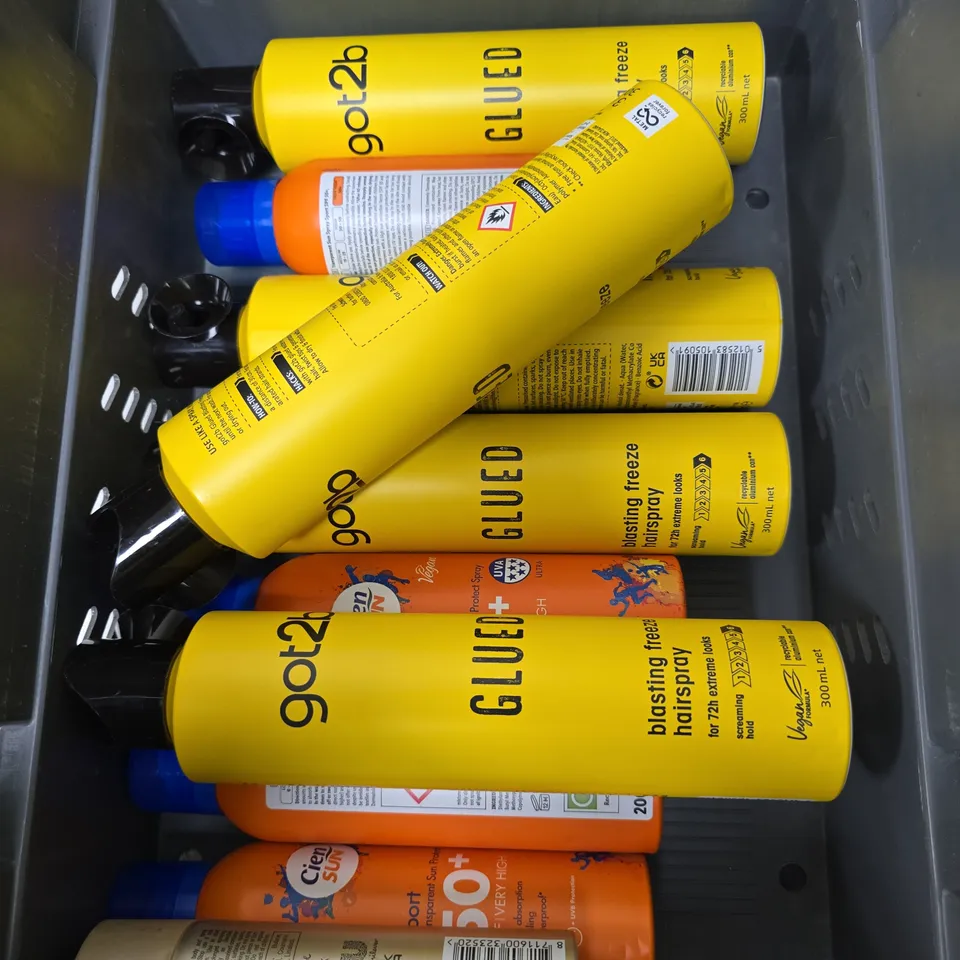 APPROXIMATELY 10 ASSORTED AEROSOLS TO INCLUDE FOAMING SOAP , HAIRSPRAY , BUG SPRAY , ETC 