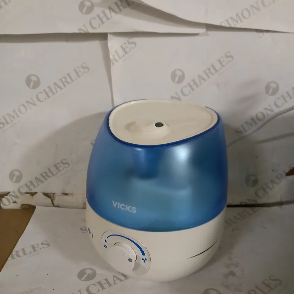VICKS MINI COOLMIST ULTRASONIC HUMIDIFIER 