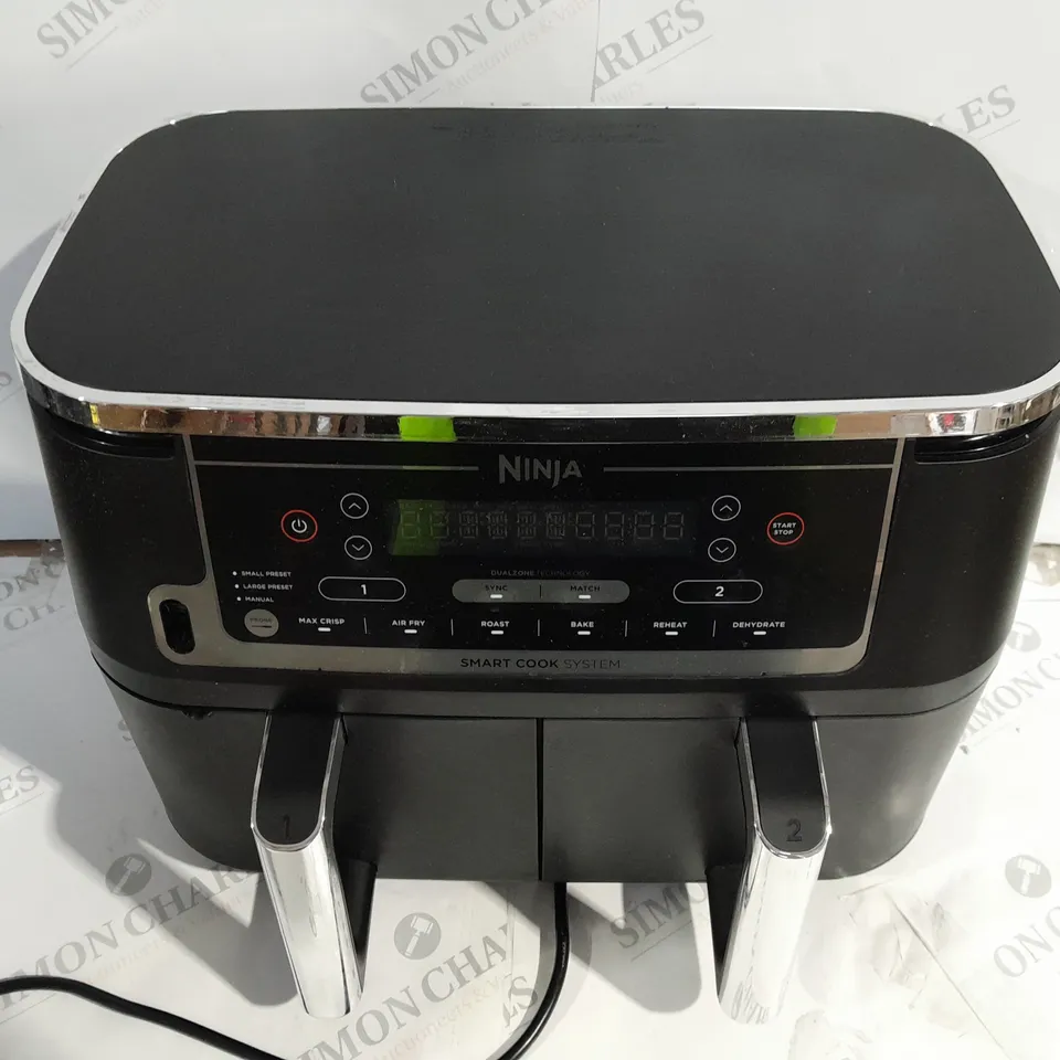 BOXED NINJA FOODI MAX 9.5L DUAL ZONE AIRFRYER AF451UK