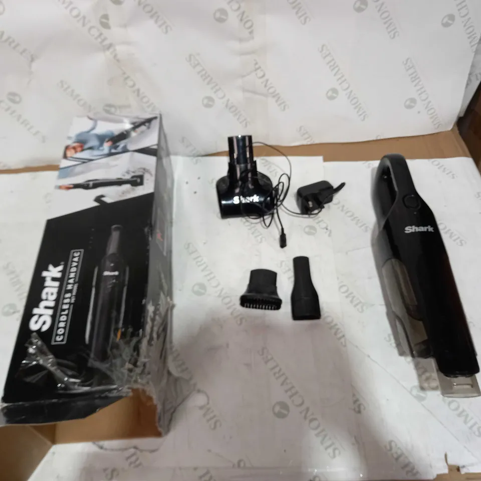 SHARK HANDVAC CORDLESS HAND VACUUM CLEANER