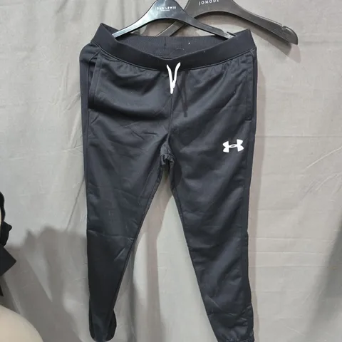 UNDER ARMOUR BOYS' TRACKSUIT – BLACK, YOUTH SIZE (YL/JG/J-G)