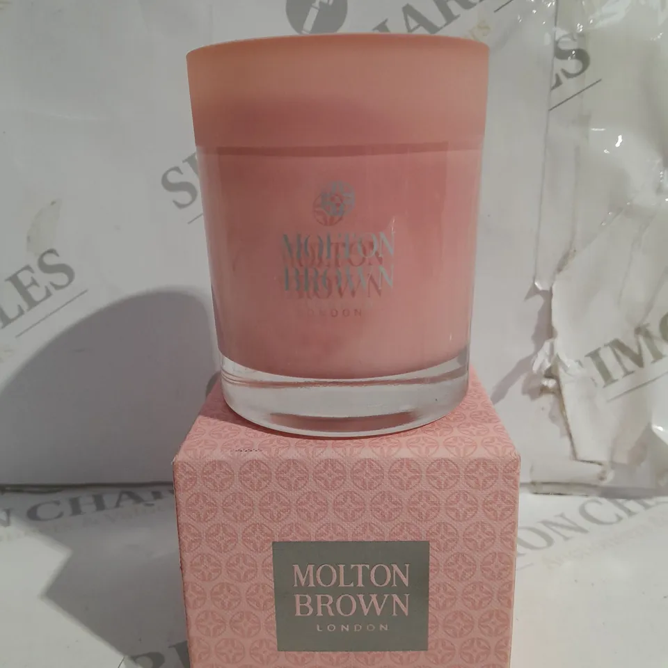 BOXED MOLTON BROWN SINGLE WICK CANDLE