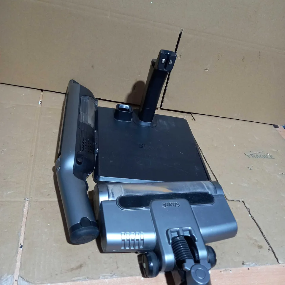 SHARK WANDVAC LIGHTWEIGHT CORDLESS HANDHELD VACUUM CLEANER WV361UK