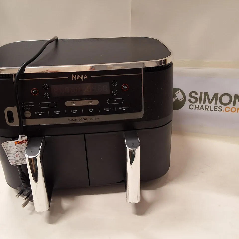 NINJA FOODI MAX DUAL ZONE AIR FRYER AF451UK – BLACK, TWO BASKETS