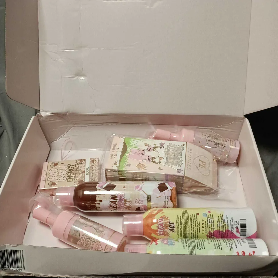 PLOUISE 7 ITEM GIFT SET TO INCLUDE WHIPPED BODY FOAM, FOAMING FACIAL CLEANSER ETC.