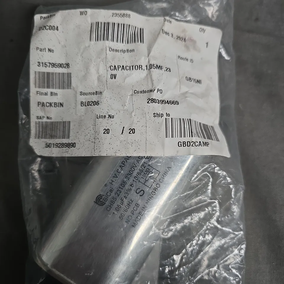 Capacitor, 1.05 µF, 230V – Electronic component (sealed bag)