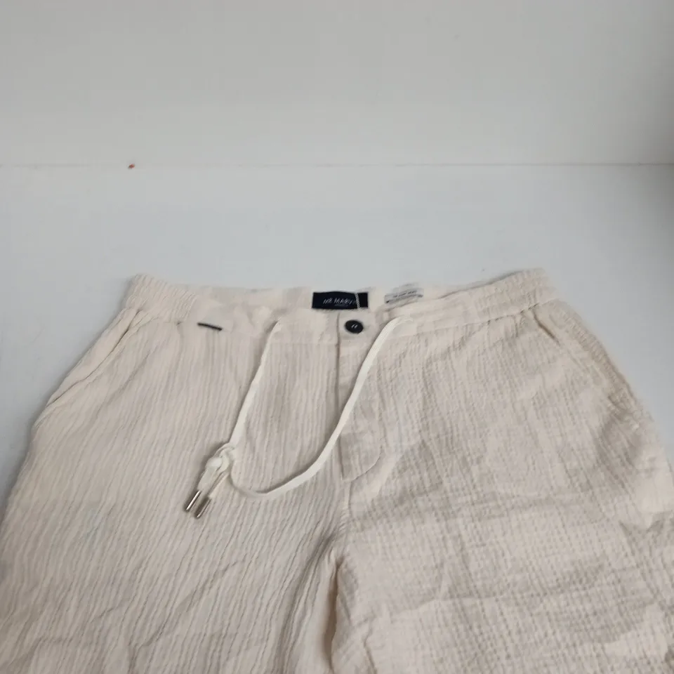 MR MARVIS THE VACAYS SHORTS – NATURAL LINEN, COLOUR COCONUTS, UK 38 (W38/XXL)