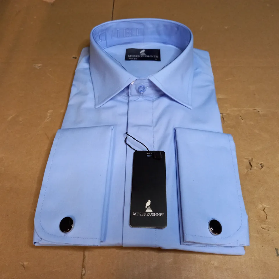 MOSES KUSHNER LOT OF 5 LONG SLEEVE SLIM FIT BUTTONED BLUE SHIRTS OF VARIOUS SIZES - 1 MEDIUM, 1 LARGE, 3 XXL