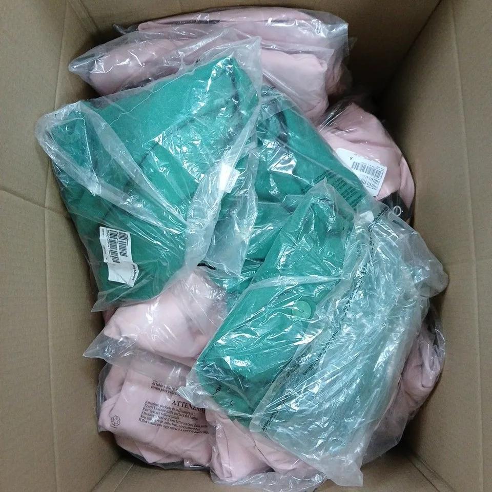 LARGE BOX OF APPROXIMATELY 15 ASSORTED CLOTHING ITEMS IN VARIOUS COLOURS, STYLES AND SIZES