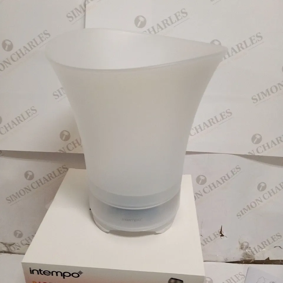 4 BRAND NEW BOXED INTEMPO PARTY ICE BUCKETS WITH BLUETOOTH SPEAKER