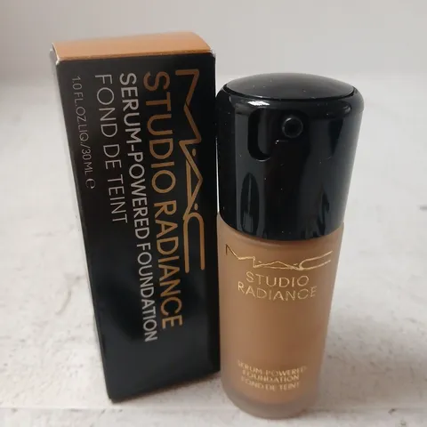 BOXED MAC STUDIO RADIANCE SERUM FOUNDATION 30ML - NC37 