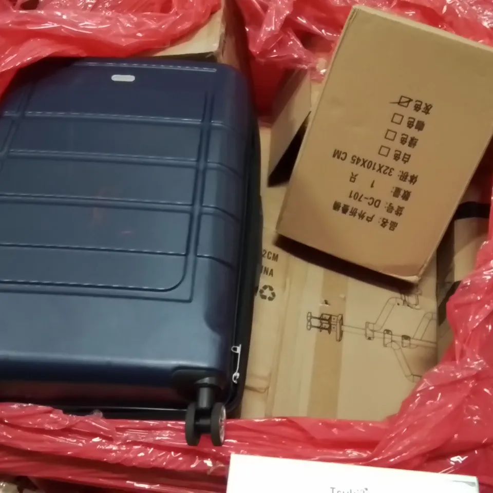 PALLET CONTAINING VARIOUS ASSORTED BOXED HOUSEHOLD ITEMS TO INCLUDE: NINJA FOODIE MAX MULTI-COOKER, ANYCUBIC KOBRA 3, FOOD PROCESSOR, ELECTRIC MEAT SLICER AND LOTS MORE UNMARKED BOXED ITEMS 
