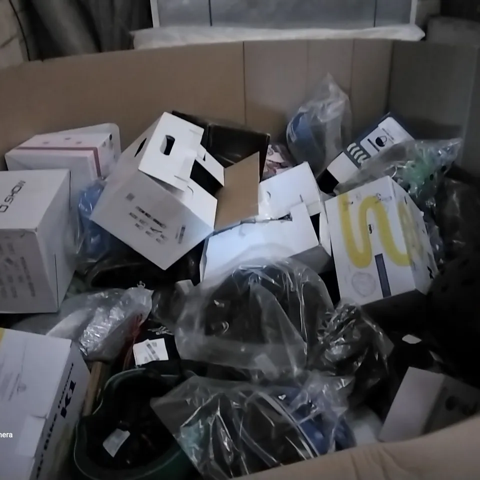 PALLET OF ASSORTED ITEMS INCLUDING BESAN BIKE HELMET, FREE BREATH FULL DRY SNORKELING MASK, AKASO K1 KIDS BIKE HELMET, IOUTDOOR BIKE HELMET, KIDS DINOSAUR BIKE HELMET, O'SHOW