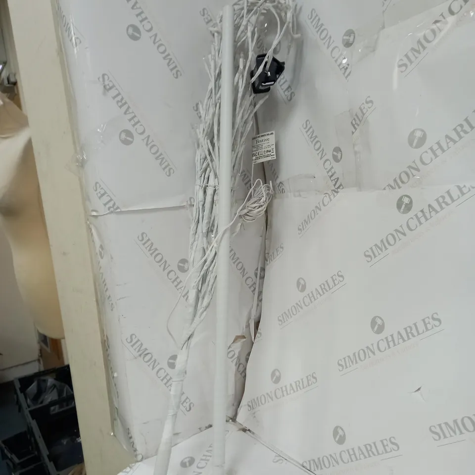 FESTIVE FIREFLY TWIG TREE - 6FT