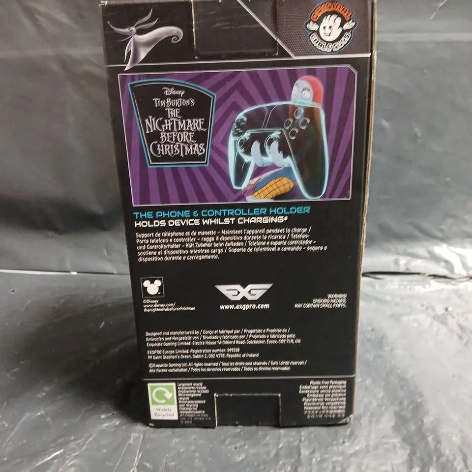 THE NIGHTMARE BEFORE CHRISTMAS – SALLY PHONE & CONTROLLER HOLDER FIGURINE