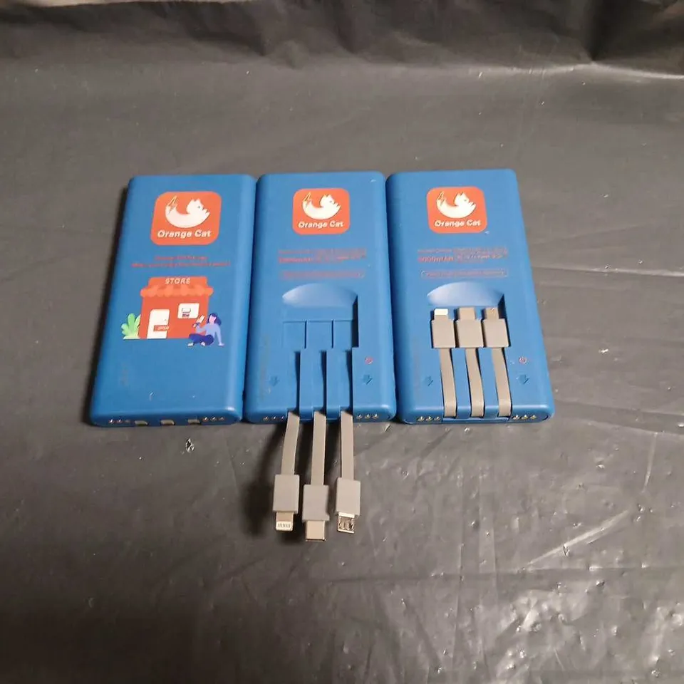 LARGE QUANTITY OF ORANGE CAT PORTABLE CHARGERS 5000MAH