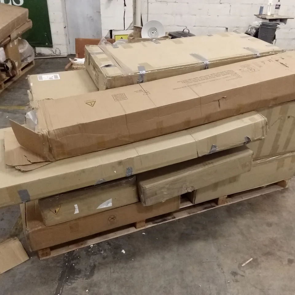 PALLET OF ASSORTED INCOMPLETE DESIGNER FURNITURE AND FURNITURE PARTS