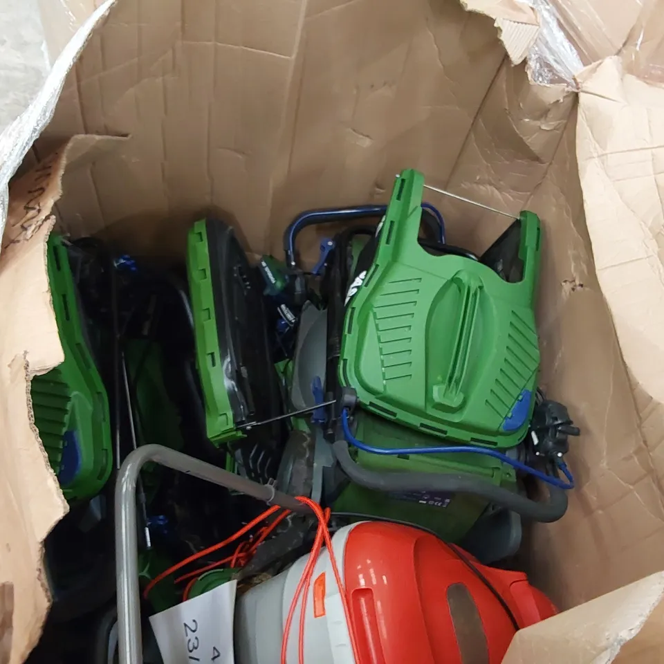 PALLET OF APPROXIMATELY 6 ASSORTED LAWN MOWERS
