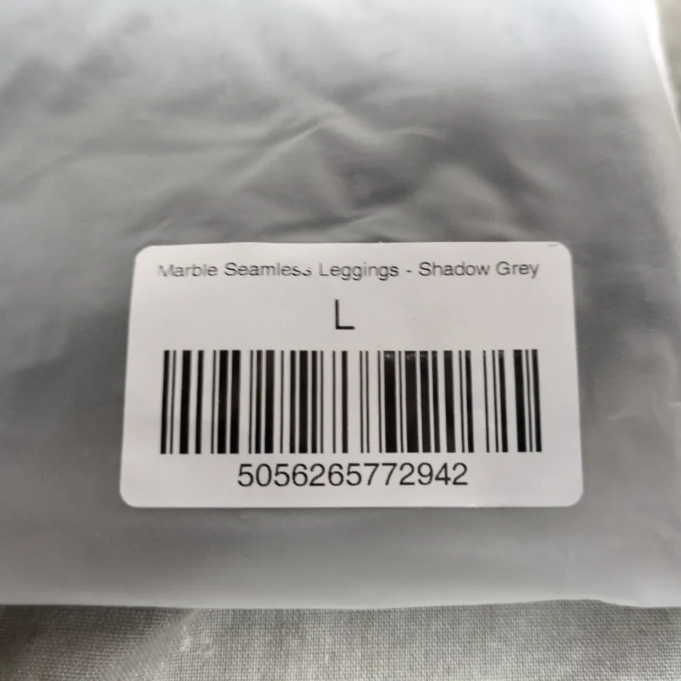 PURSUÉ FITNESS MARBLE SEAMLESS LEGGINGS – SHADOW GREY, UK SIZE L