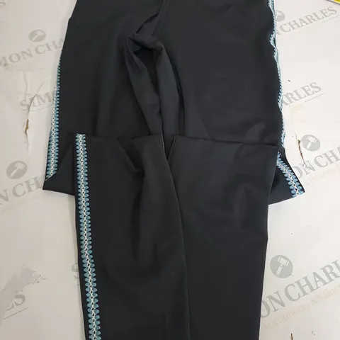 NIKE BLACK LEGGINGS SIZE S