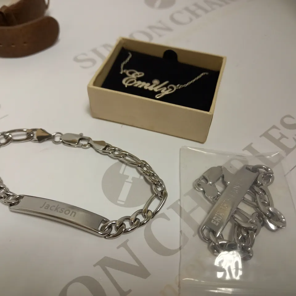 LOT OF 11 PERSONALISED JEWELLERY ITEMS RRP £319