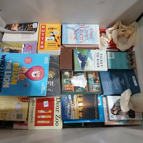 LARGE QUANTITY OF ASSORTED FICTION AND NON FICTION BOOKS